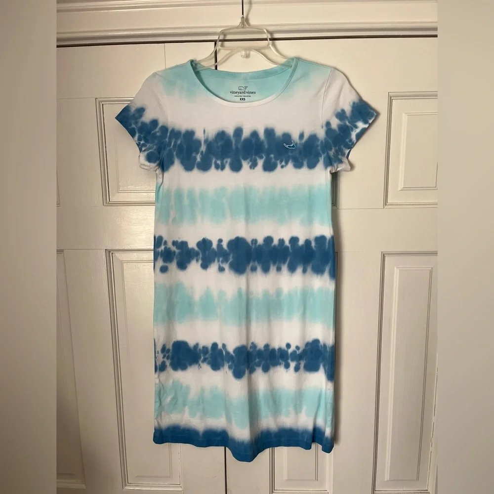 NWOT Vineyard Vines Tie Dye T-Shirt Dress